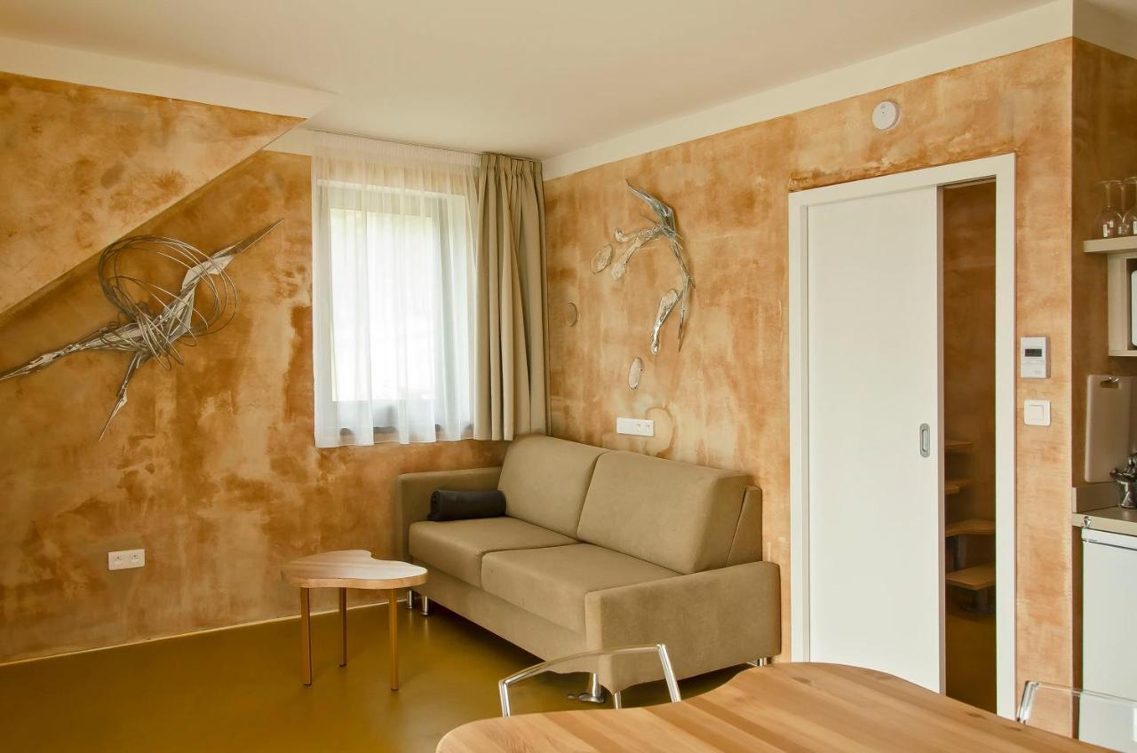 Apartmany Modrinova Archa S Privatni Saunou Vaclavov u Bruntalu Exterior photo